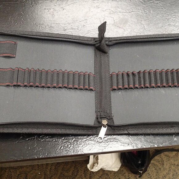 Color Pencil/ Marker Holder - Picture 1 of 5